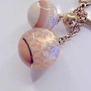 LOUIS VUITTON bijou sack mini run bag charm